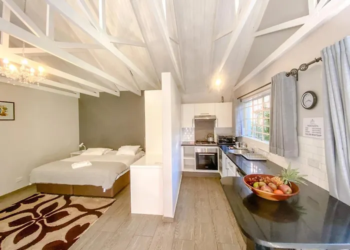 Sunbird Guest House